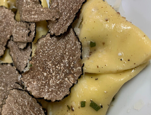 La ricetta: Tortelli burro e salvia, tartufo bianco e parmigiano Vacche Bianche 30 mesi